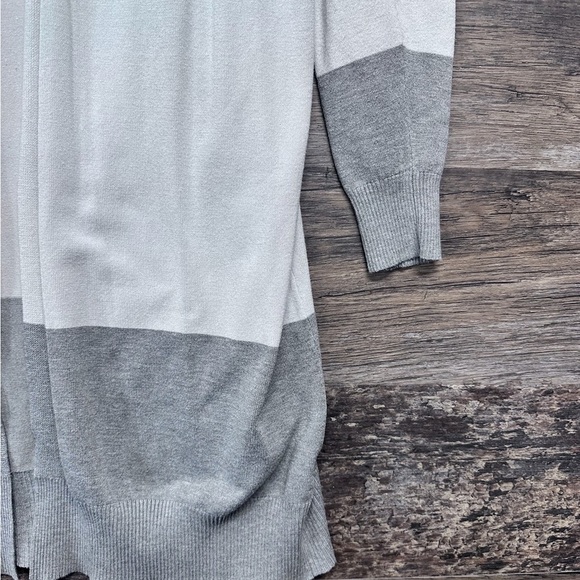 Color Block Gray Open Front Cardigan - Picture 6 of 7